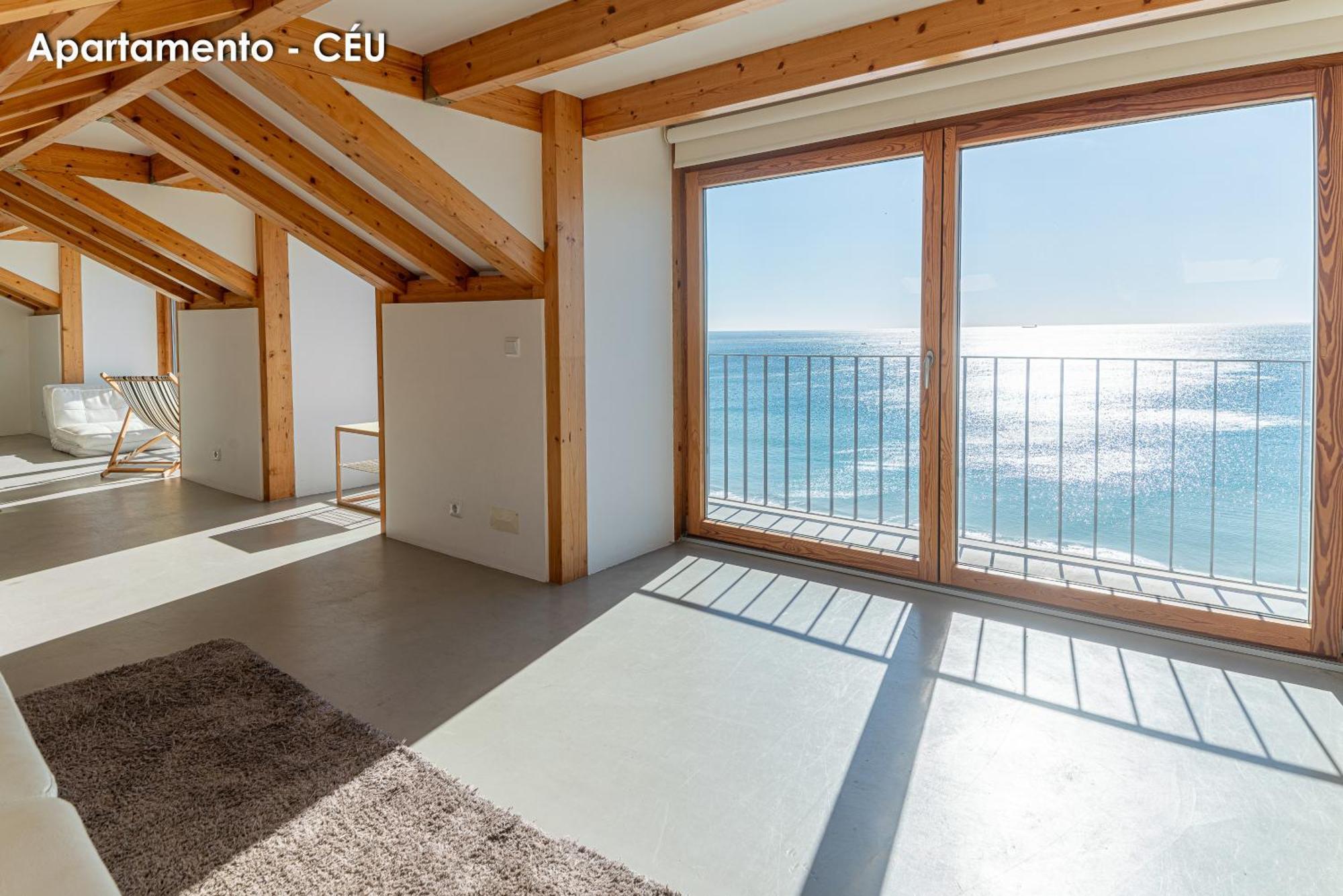 Season Apartments Sesimbra Buitenkant foto