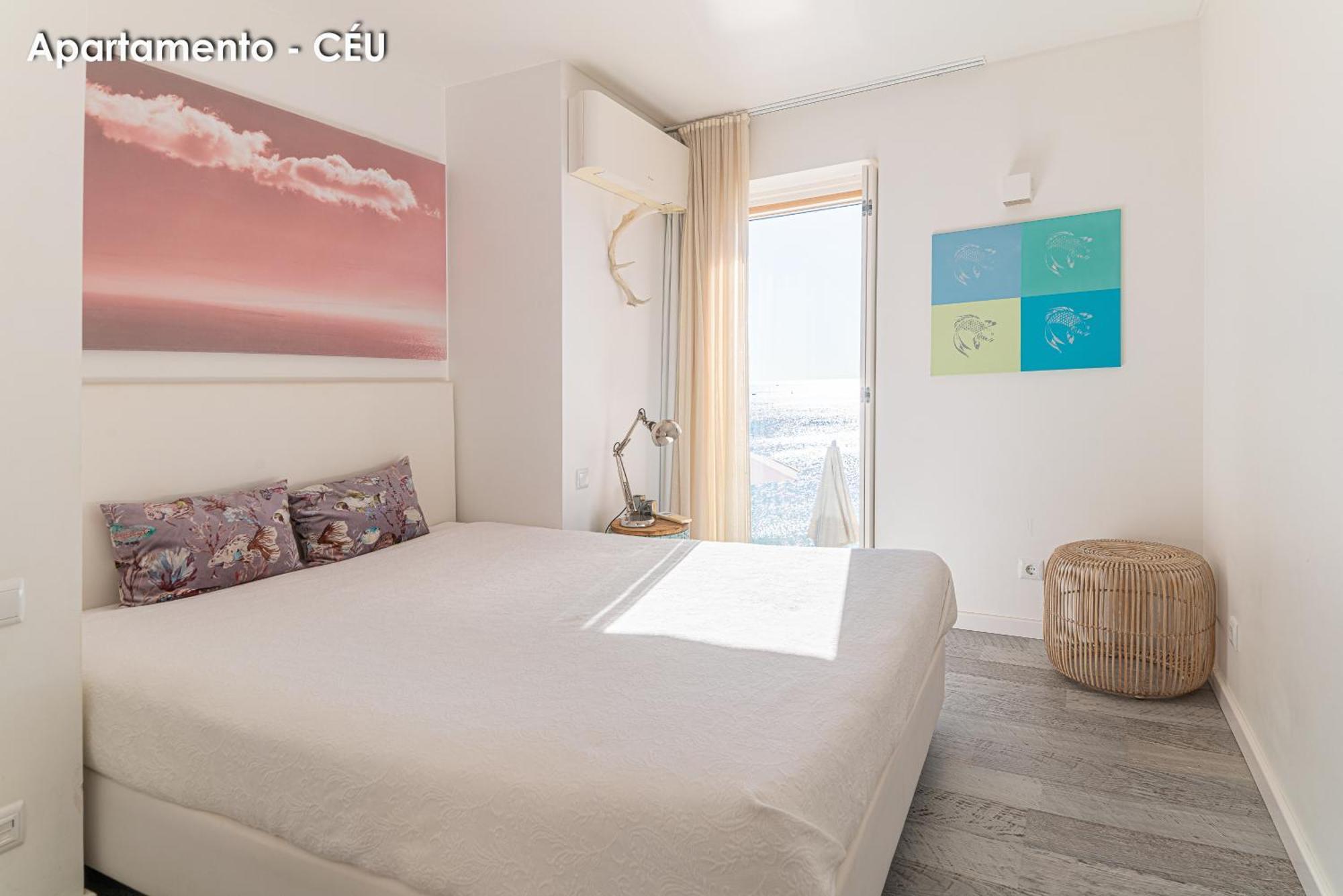 Season Apartments Sesimbra Buitenkant foto