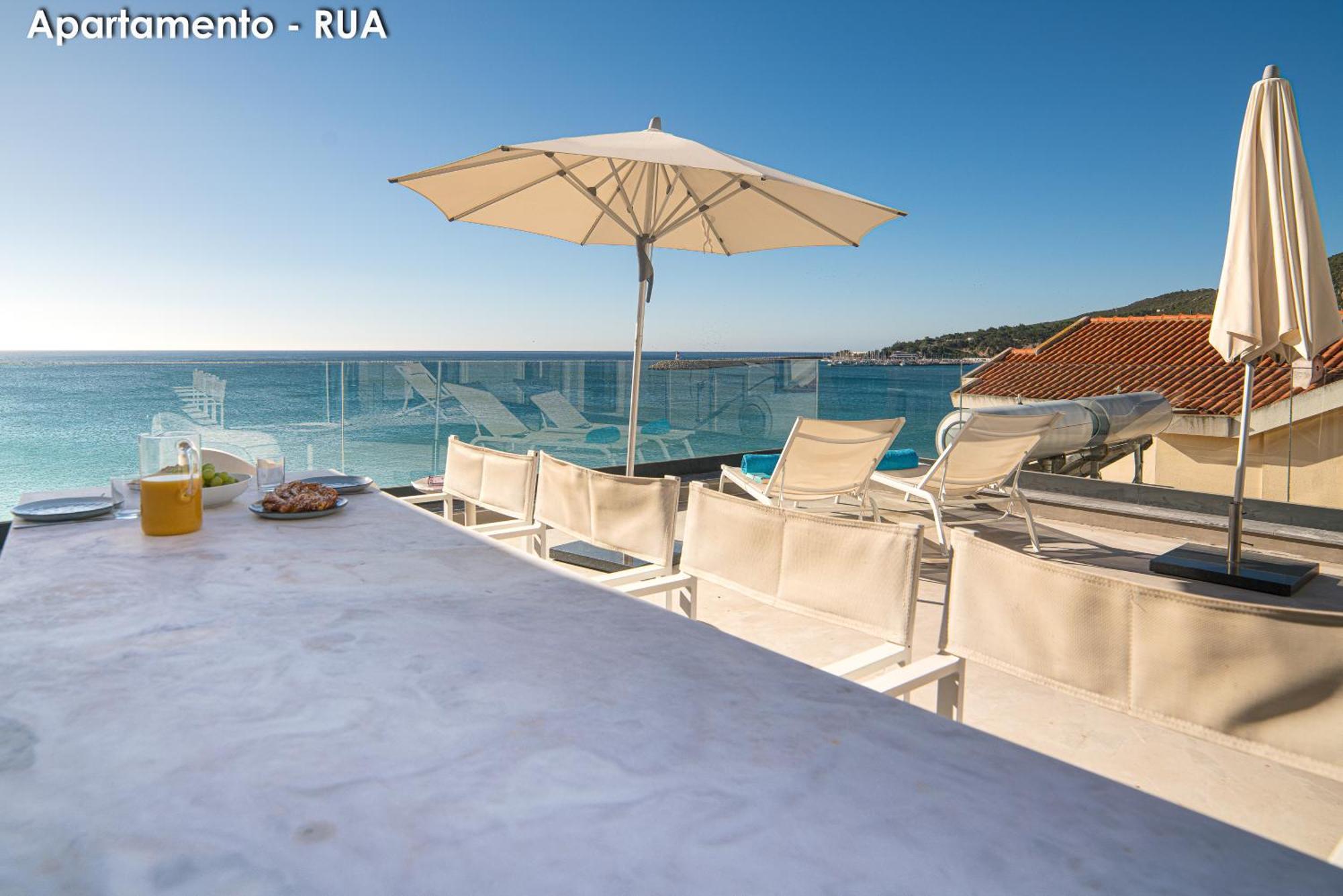 Season Apartments Sesimbra Buitenkant foto